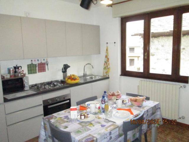 B & B Sentiero Valtellina Castello dell'Acqua Экстерьер фото